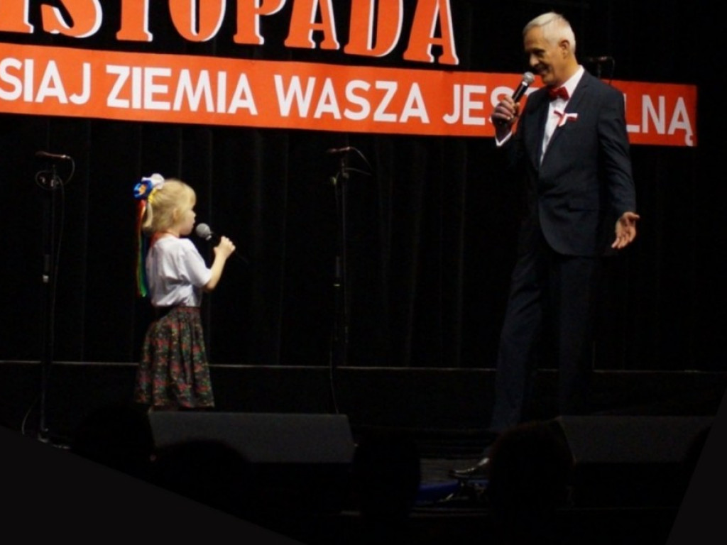 Śpiewały dzieci, śpiewali dorośli - tak wyglądało Narodowe Święto Niepodległości w Grębocicach