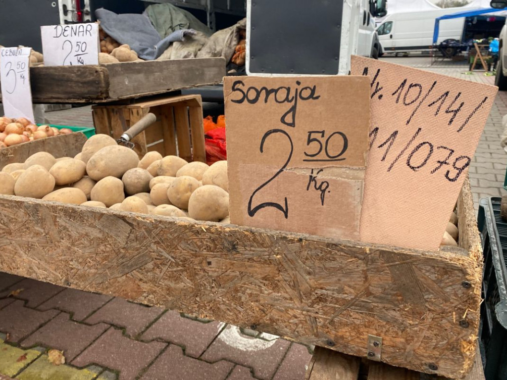 Za drogo być nie może. Przynajmniej na targowisku 