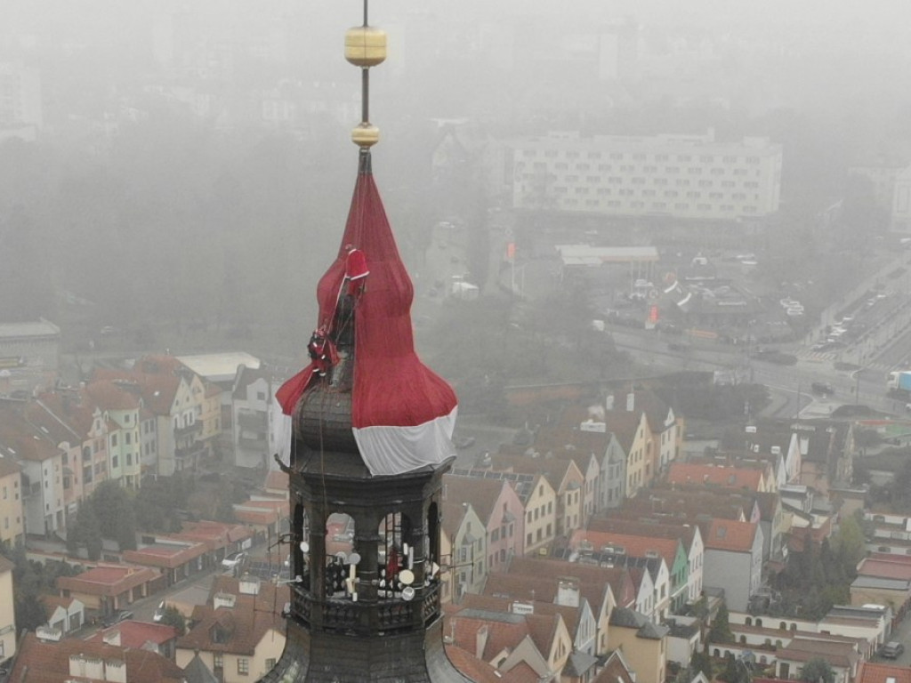 Czapka św. Mikołaja znów na ratuszu! To już oficjalny patron Głogowa