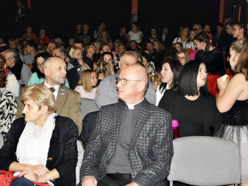 Taneczny jubileusz. Zespół Cykady obchodził 15-lecie [Zdjęcia]