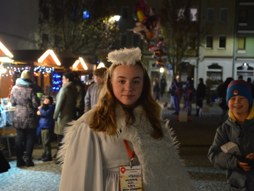 Jarmark trwa! Głogowianie dobrze się bawią [Zdjęcia]