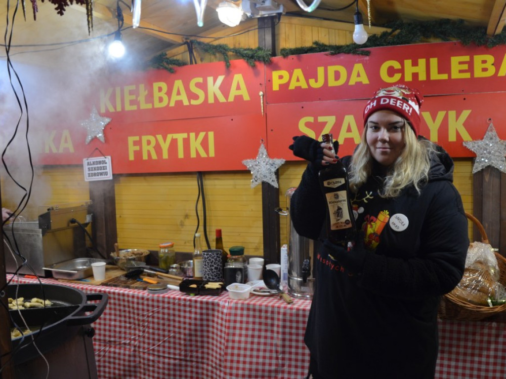 Jarmark trwa! Głogowianie dobrze się bawią [Zdjęcia]