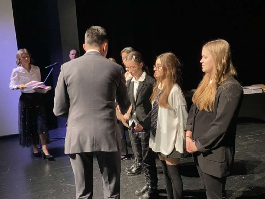 Najlepsi otrzymali stypendia. Uroczysta gala w teatrze [Zdjęcia]
