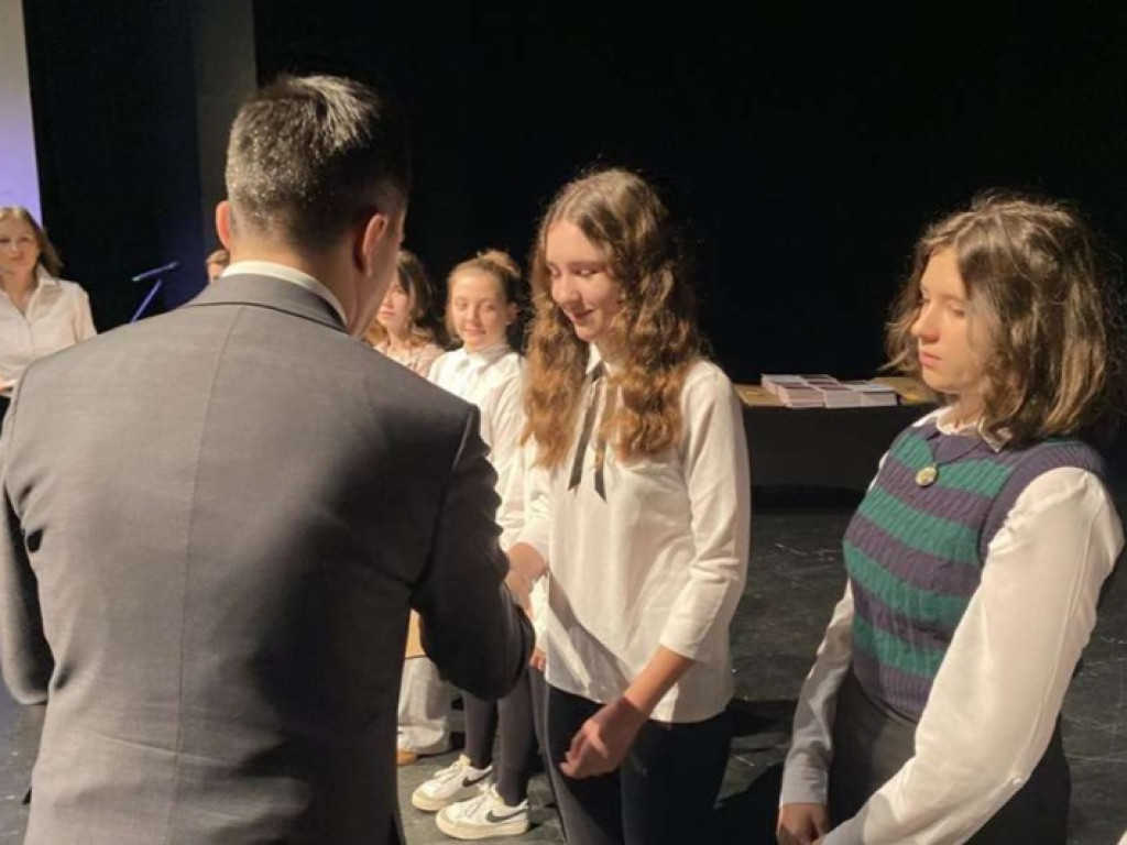 Najlepsi otrzymali stypendia. Uroczysta gala w teatrze [Zdjęcia]