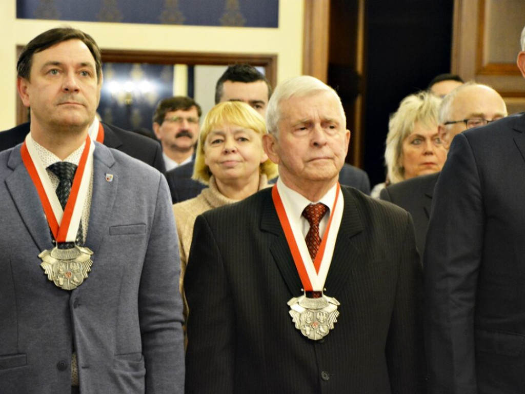 Głogów pod opieką św. Mikołaja. Dekret z Watykanu przekazany [Zdjęcia]