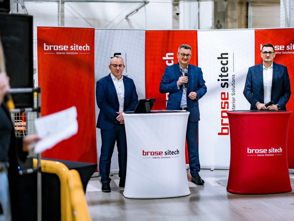Łańcuch sukcesu. Ze spawalni do montażu. Brose Sitech Głogów idzie naprzód!