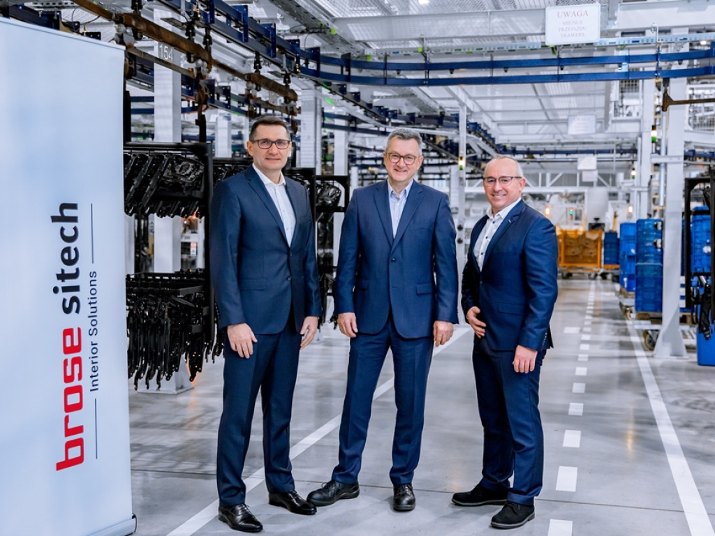 Łańcuch sukcesu. Ze spawalni do montażu. Brose Sitech Głogów idzie naprzód!