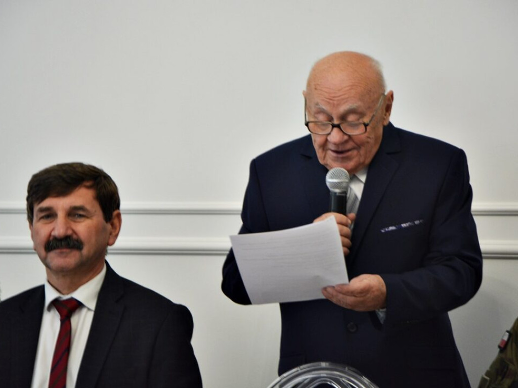 Świąteczne spotkanie weteranów. Jeden z nich skończył właśnie 96 lat [Zdjęcia]