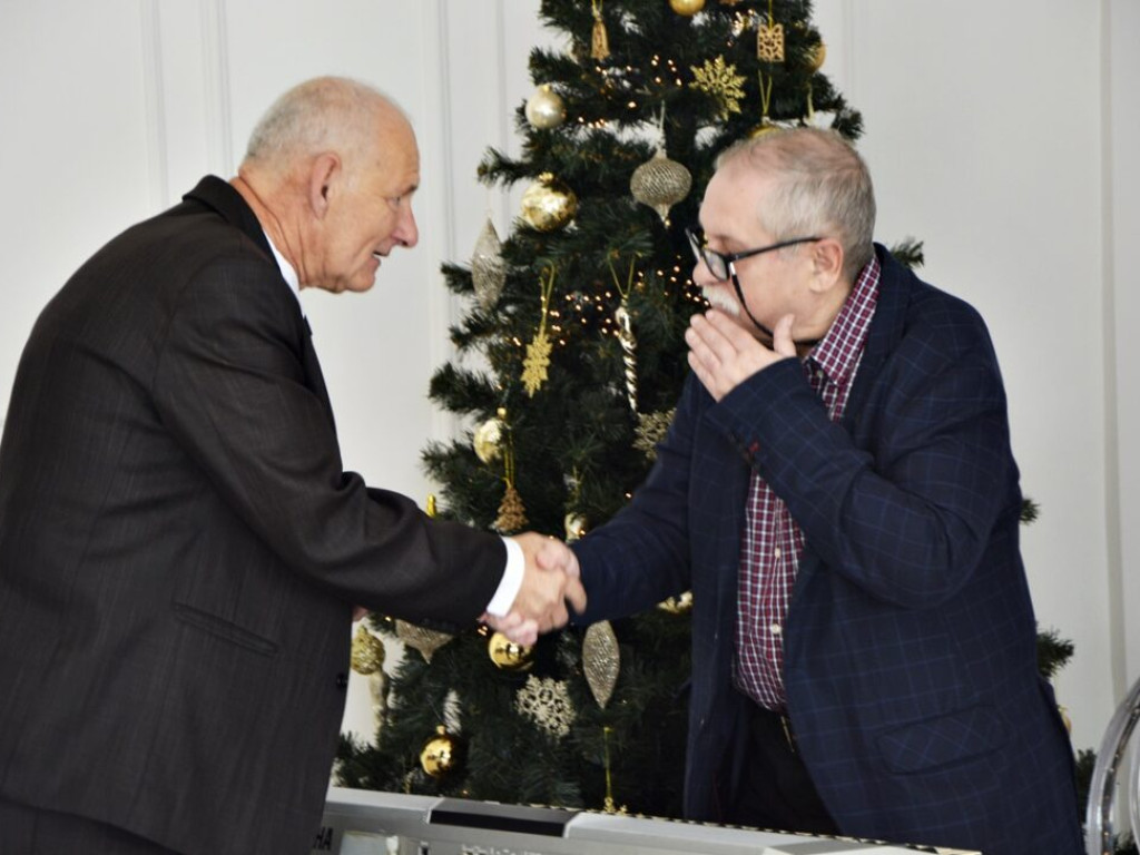 Świąteczne spotkanie weteranów. Jeden z nich skończył właśnie 96 lat [Zdjęcia]
