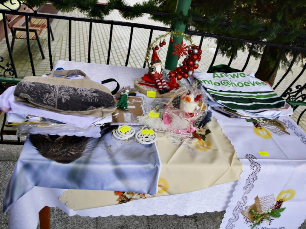 W przedszkolu odbył się kiermasz. Zrobili to dla Joli, która ma raka. Można jeszcze pomóc!