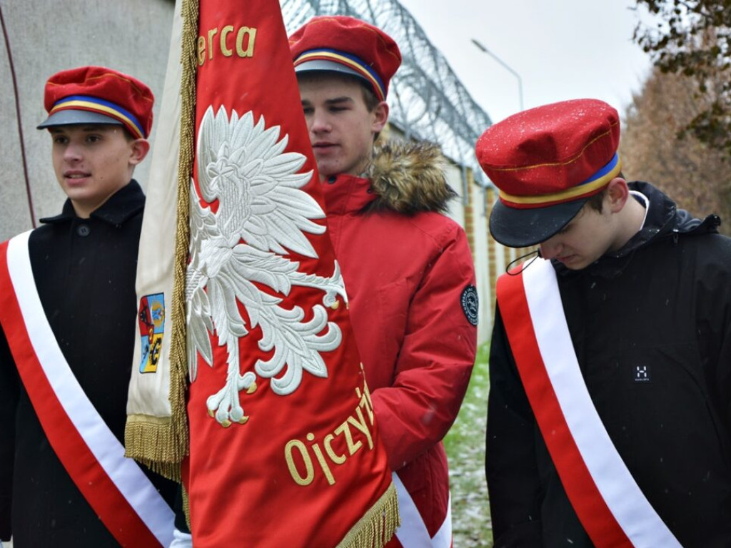 41. rocznica wprowadzenia stanu wojennego. Uroczystości w Głogowie [Zdjęcia]