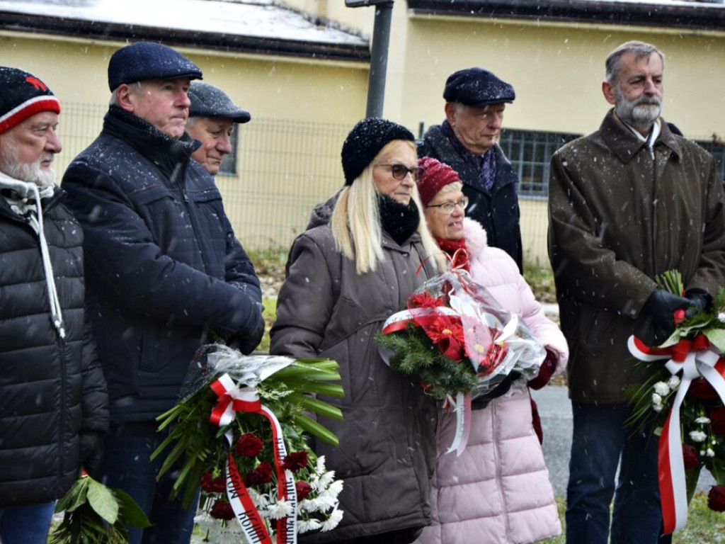 41. rocznica wprowadzenia stanu wojennego. Uroczystości w Głogowie [Zdjęcia]