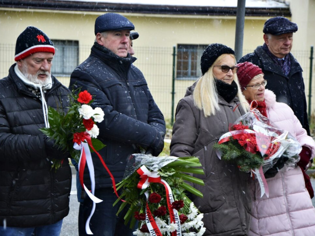 41. rocznica wprowadzenia stanu wojennego. Uroczystości w Głogowie [Zdjęcia]