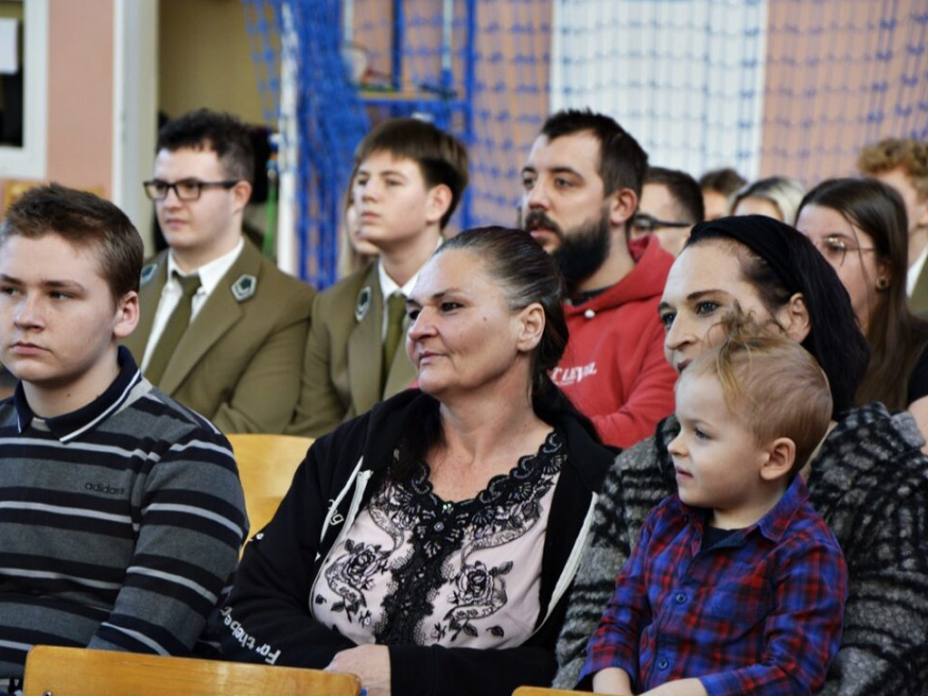 Pasowanie na leśnika w głogowskiej Przyrodniczej [Zdjęcia]