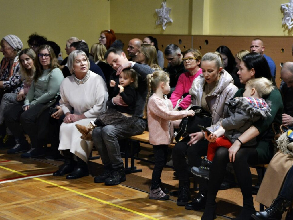 Co jest najważniejsze podczas świąt? Przypomnieli o tym uczniowie z 