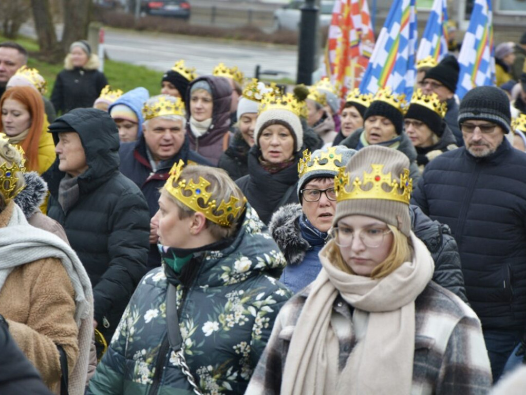 Orszak Trzech Króli przeszedł ulicami Głogowa [Zdjęcia]
