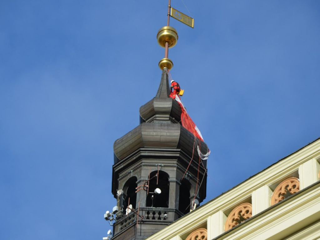 Czapka z ratusza już zdjęta. Poszło znacznie łatwiej