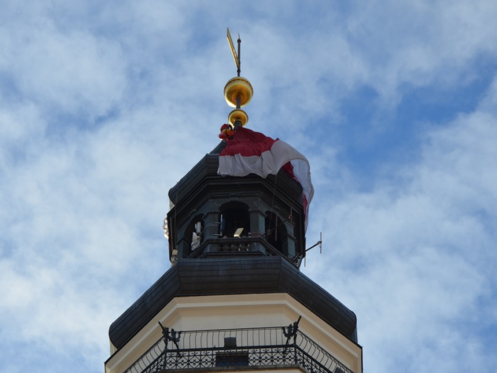 Czapka z ratusza już zdjęta. Poszło znacznie łatwiej