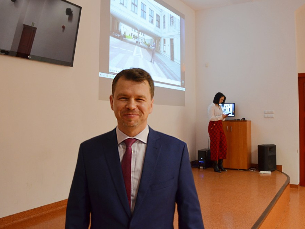 Poseł osobiście gratulował. Rozstrzygnięcie konkursu wiedzy o Sejmie