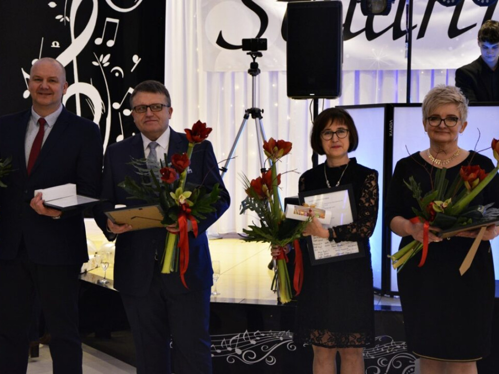 Studniówka II LO w Rodosie. 