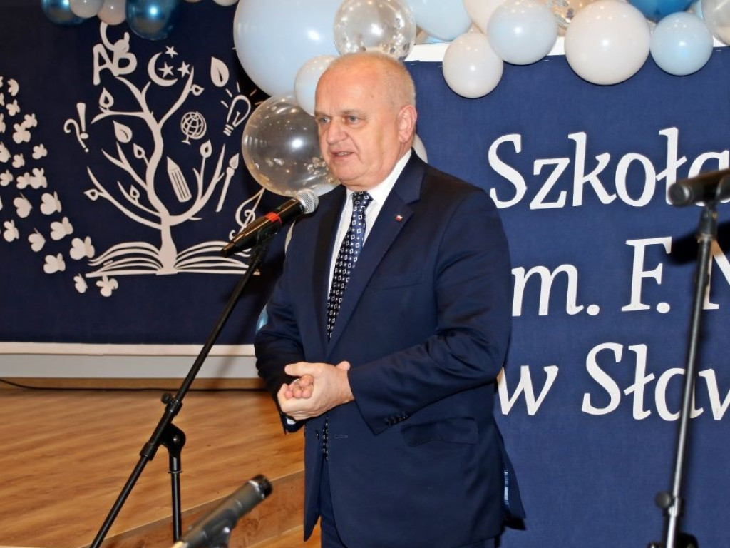 Nowe oblicze sławskiej podstawówki [Zdjęcia]