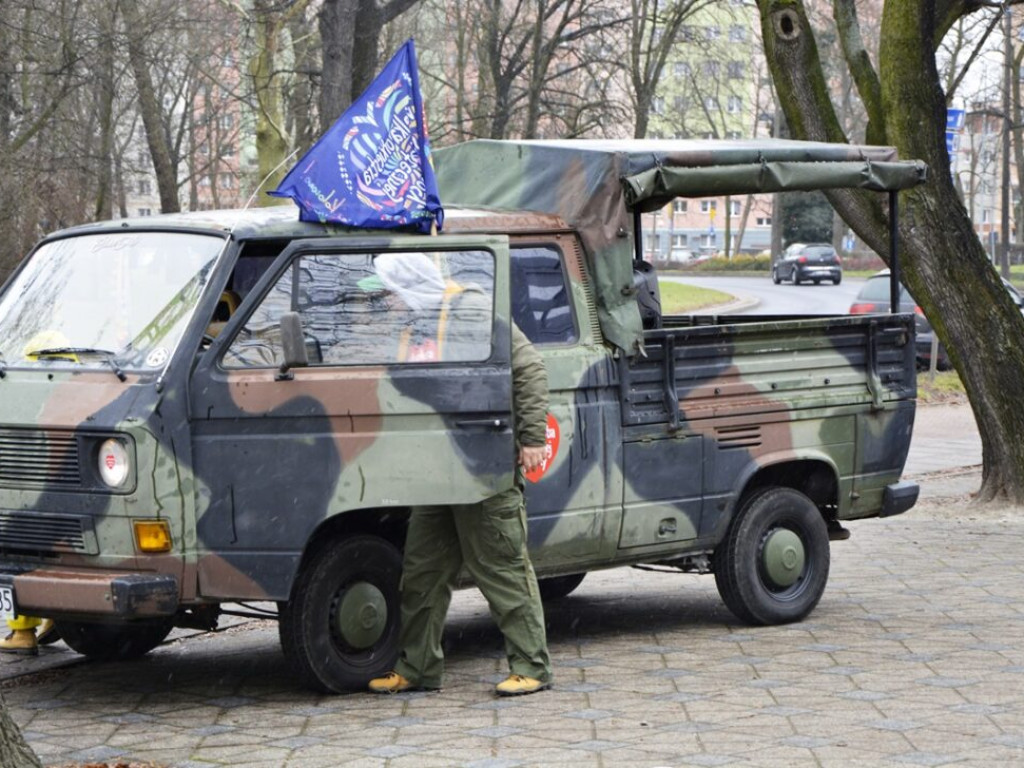 Strażackie, kultowe i z pomysłem. Wielka parada samochodów [Zdjęcia]