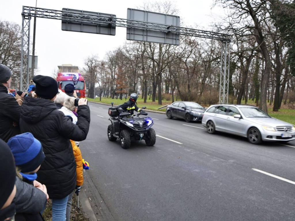 Strażackie, kultowe i z pomysłem. Wielka parada samochodów [Zdjęcia]