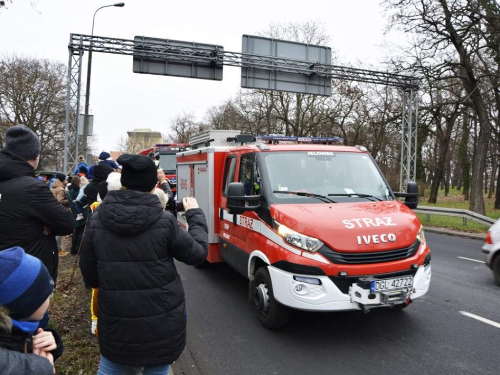 Strażackie, kultowe i z pomysłem. Wielka parada samochodów [Zdjęcia]