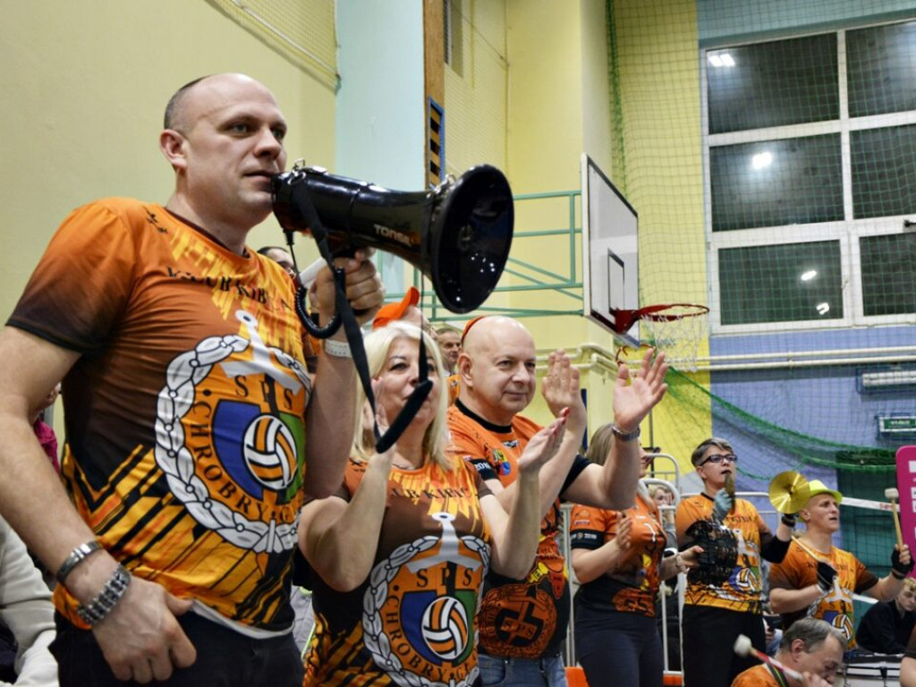 Tacy fani to skarb! Poznajcie Klub Kibica SPS Chrobry Głogów [Zdjęcia]