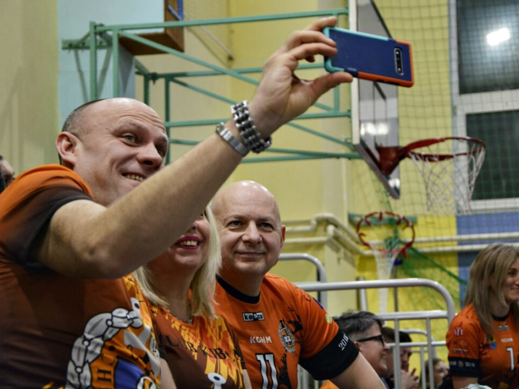 Tacy fani to skarb! Poznajcie Klub Kibica SPS Chrobry Głogów [Zdjęcia]