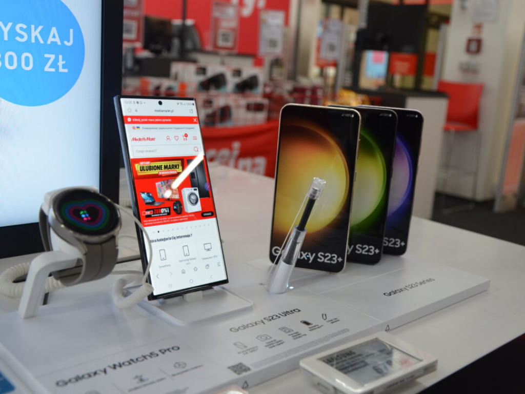 Gadżety do pary z rabatami od serca w Media Markt