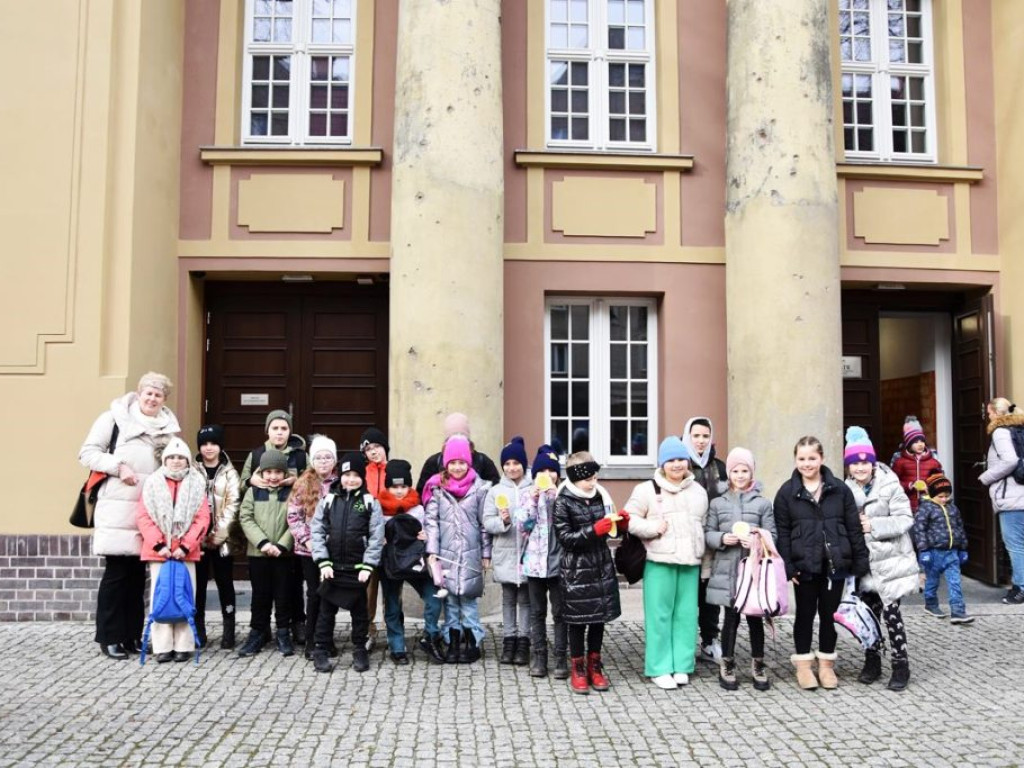 Grębocice zakończyły ferie wycieczką do teatru
