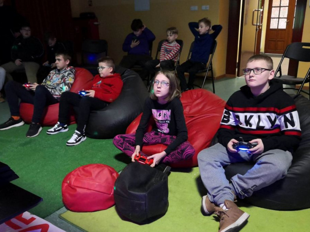 Gry, zabawy, eksperymenty i wycieczki. Podsumowanie ferii w gminie Kotla