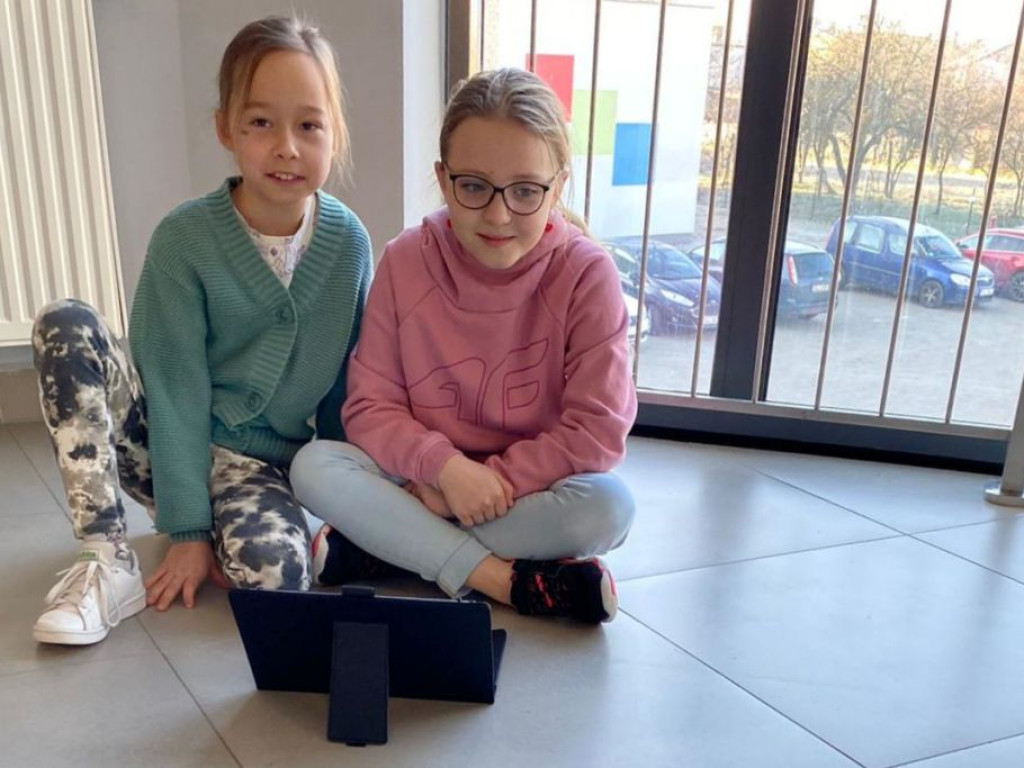 Uczniowie programują roboty i tworzą konstrukcje. Tak wyglądają 