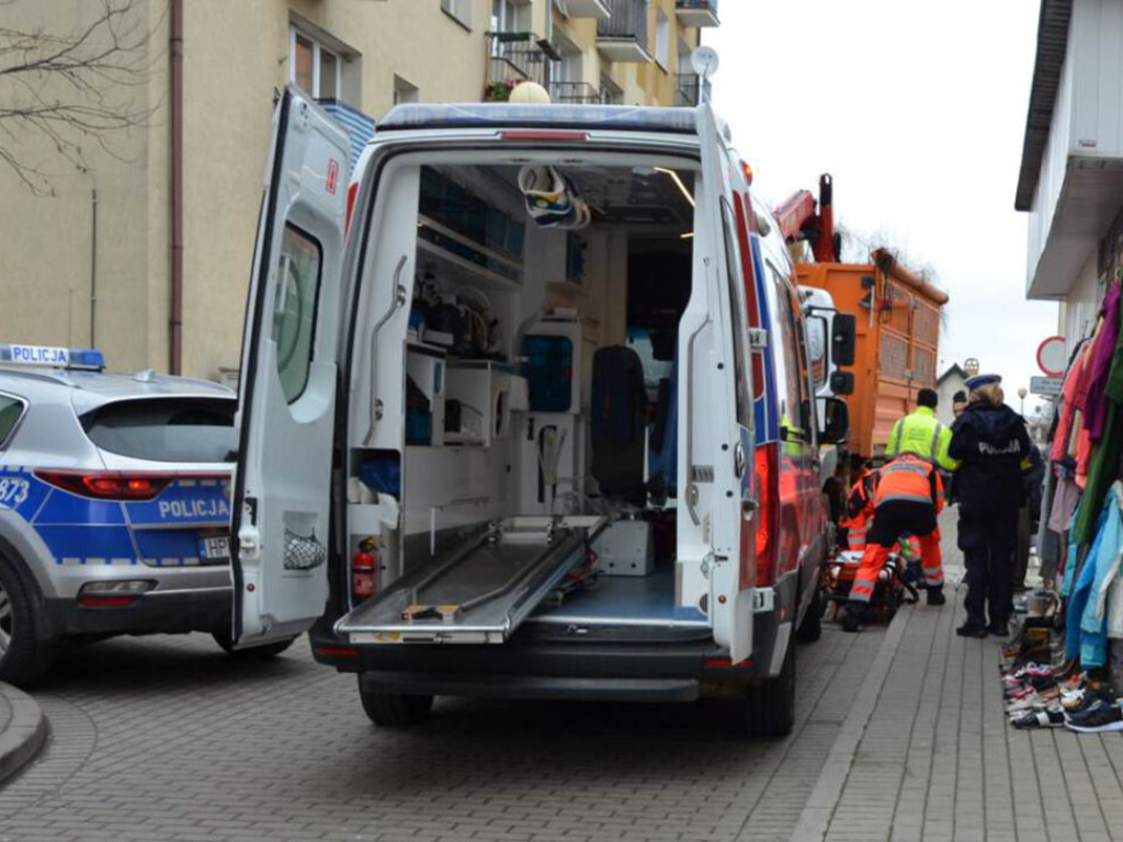 86-latka potrącona przez śmieciarkę! To mogło się skończyć tragicznie
