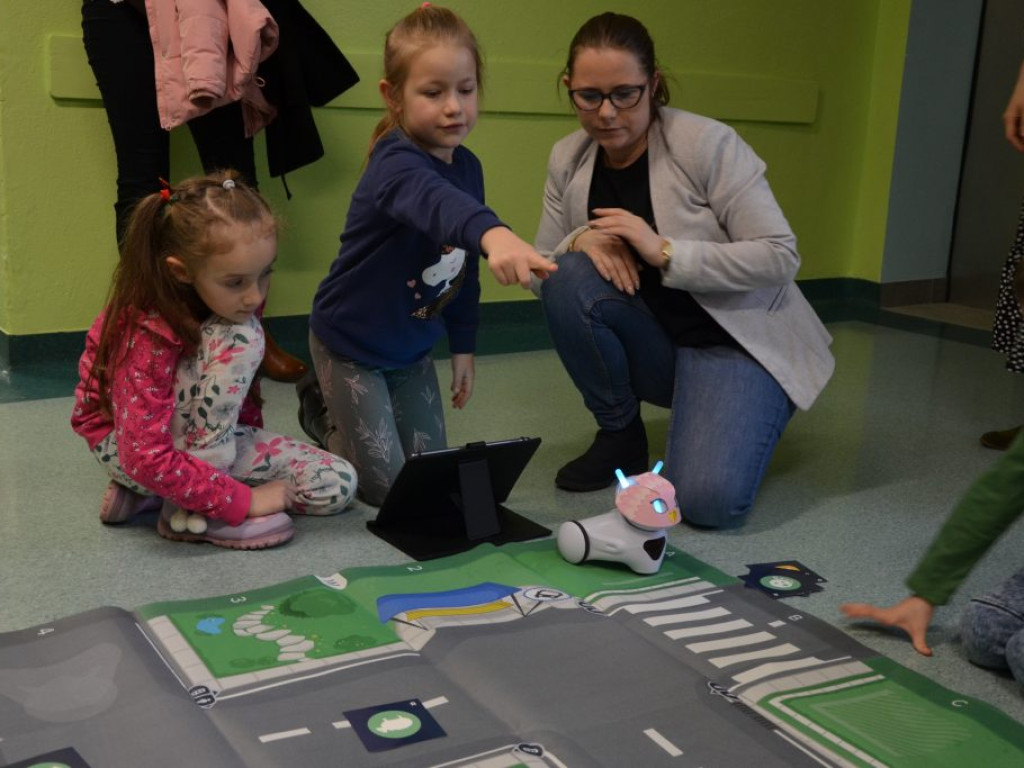 Drzwi otwarte w SP 8 w Głogowie. Było mnóstwo atrakcji i moc edukacji