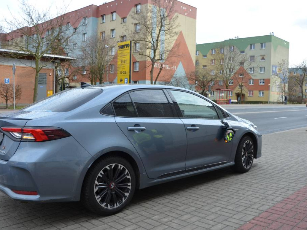 Potrącenie rowerzysty na przejściu dla pieszych na Wojska Polskiego