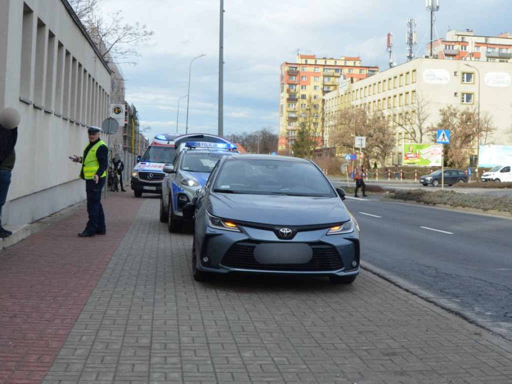 Potrącenie rowerzysty na przejściu dla pieszych na Wojska Polskiego