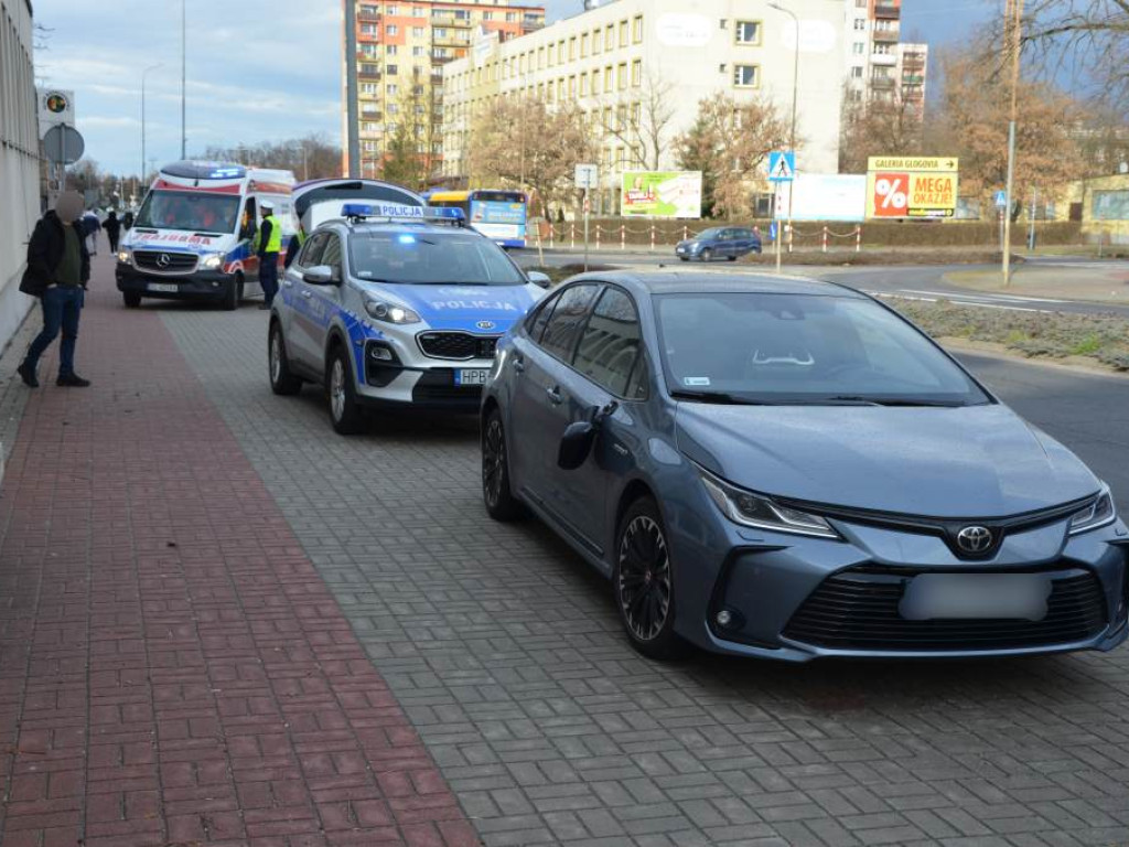 Potrącenie rowerzysty na przejściu dla pieszych na Wojska Polskiego