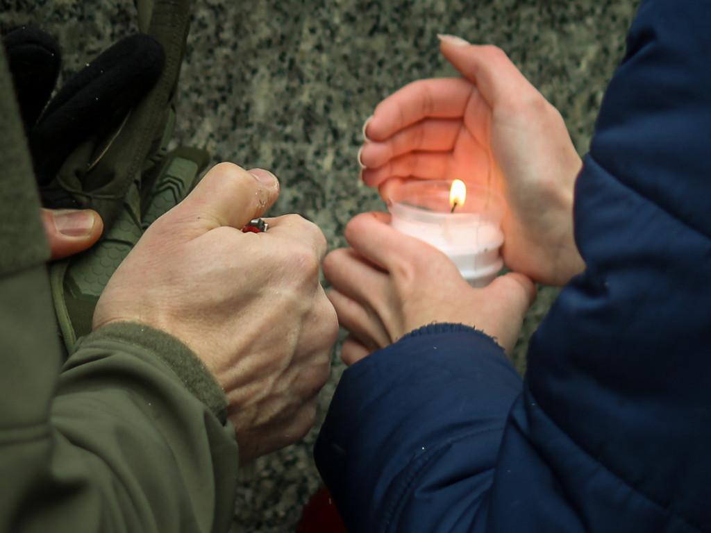 Kilkadziesiąt osób wzięło udział w pierwszym Terenowym Marszu Żołnierzy Wyklętych w Głogowie