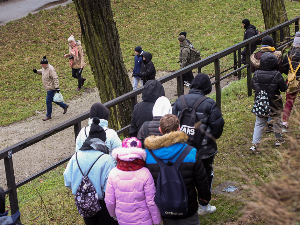Kilkadziesiąt osób wzięło udział w pierwszym Terenowym Marszu Żołnierzy Wyklętych w Głogowie