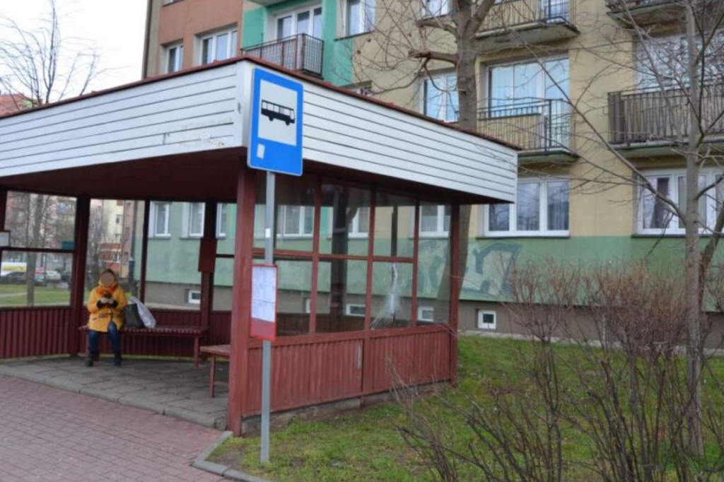 Szyby lecą, a podatnicy płacą