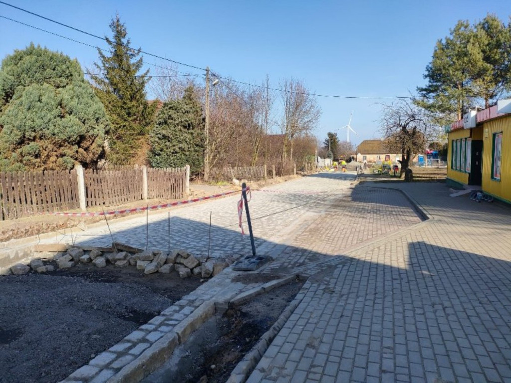 W Kłodzie trwają prace przy przebudowie drogi