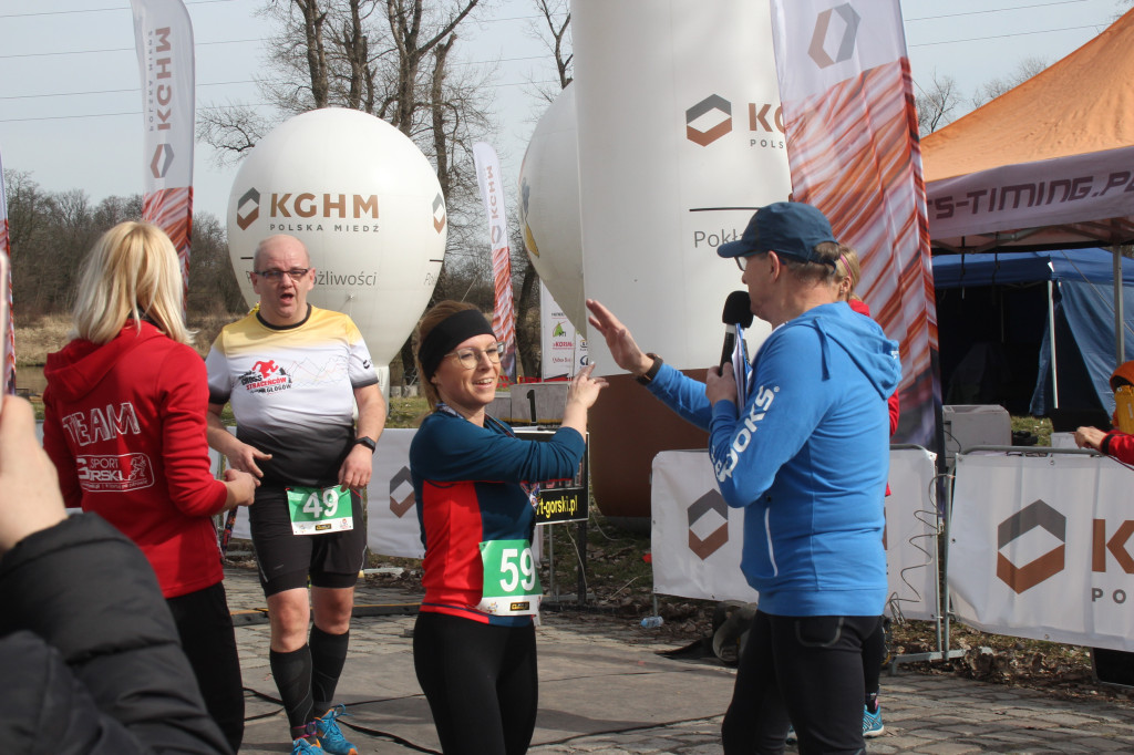 I Zakręcona Marzanna na placu festynowym trwa