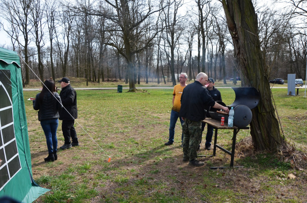 Zawody strzeleckie na strzelnicy Antras