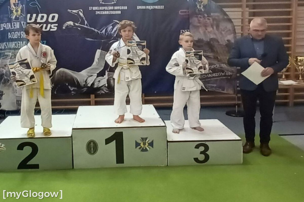Młodzi sławianie z medalami