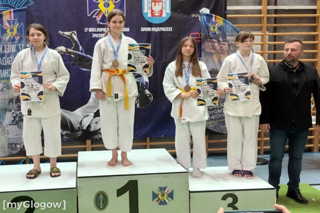 Młodzi sławianie z medalami