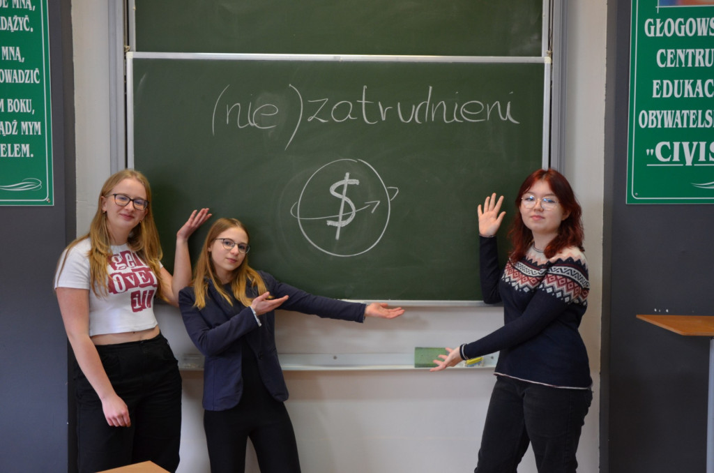 (Nie)zatrudnieni - Zwolnieni z Teorii