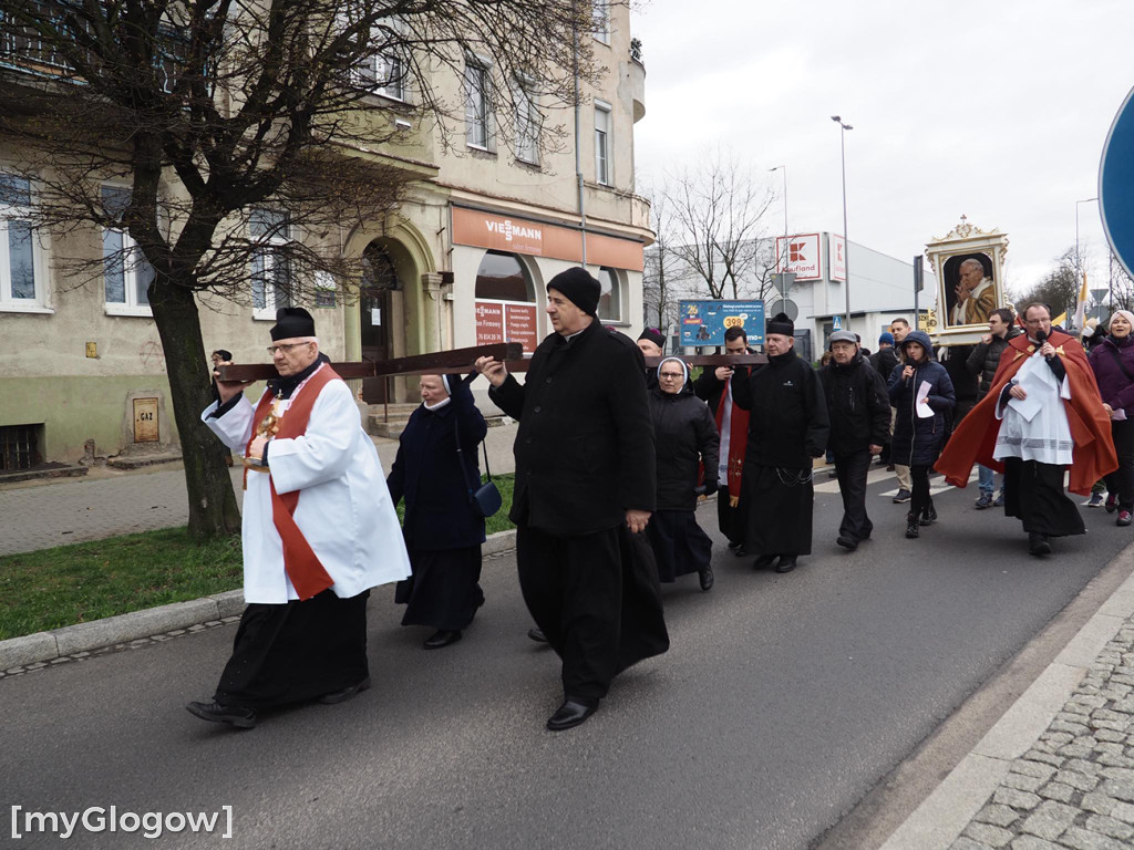 Droga krzyżowa ulicami Głogowa
