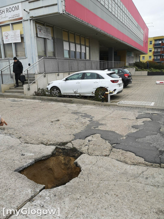 Na Galileusza zapadła się droga